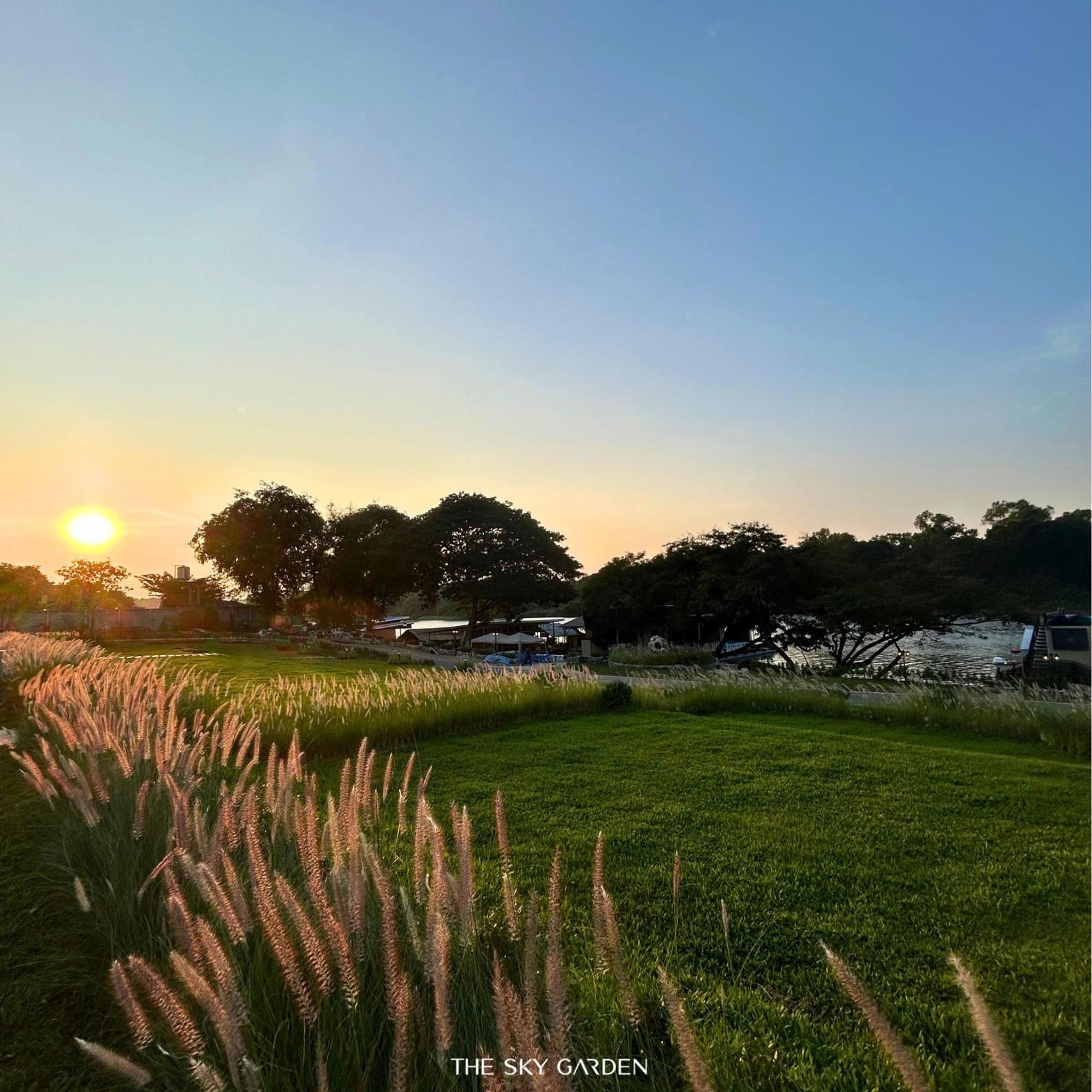 The Sky Garden Hotel Ban Yang  Bagian luar foto